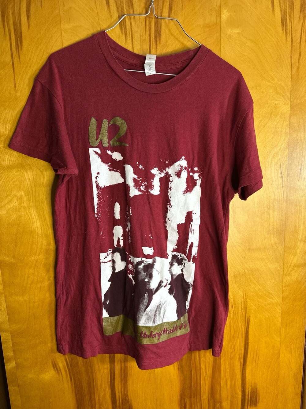 U2 The Unforgettable Fire 1984 Under Australian Skies Tour T-Shirt Size M